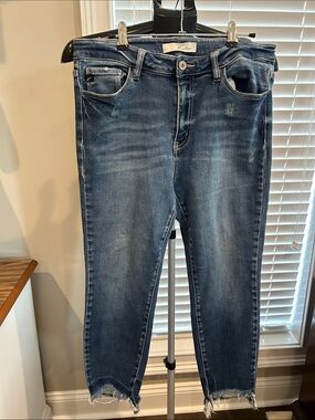 KanCan Women's Skinny Jeans in Distressed Dark Wash Blue